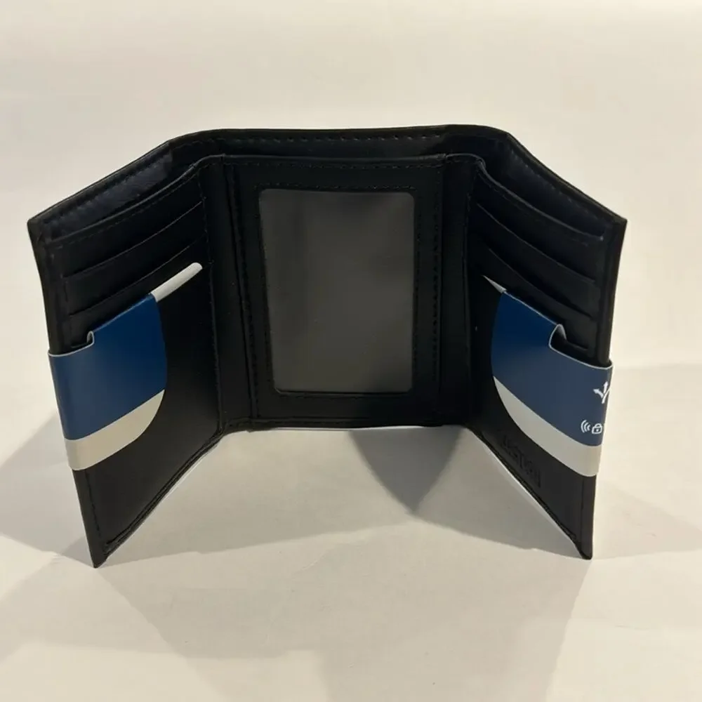 Kenneth Cole Reaction NWT Men’s Flex Wallet with RFID lining keeps info secure.